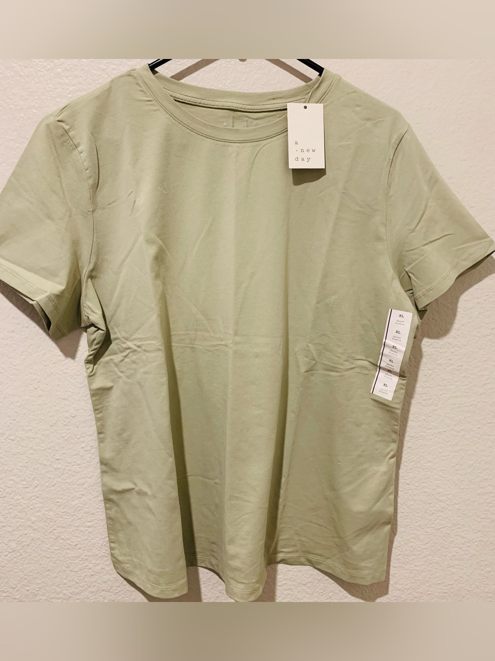 a new day Women’s Sage Green Crew Neck Short Sleeve Tee